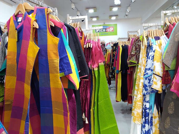 Ganesh Cloth Emporium